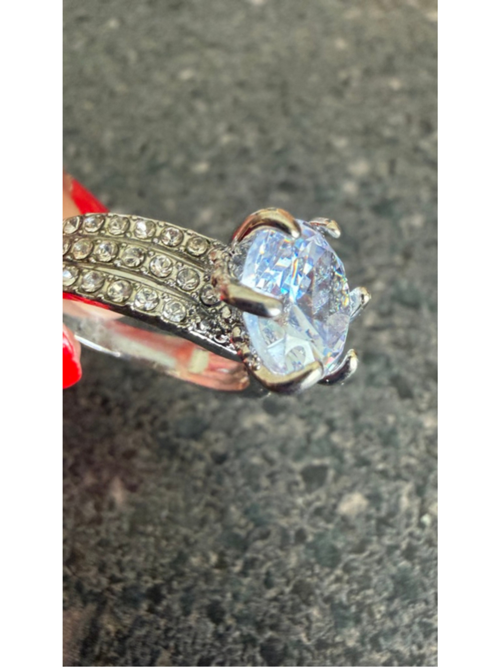 Women's Unbranded Silver and Clear Rhinestone Ring, One Size 8 - Picture 4 of 7